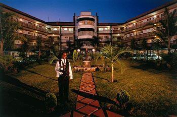 Sentinel Executive Apartment Hotel Pretoria Exterior photo