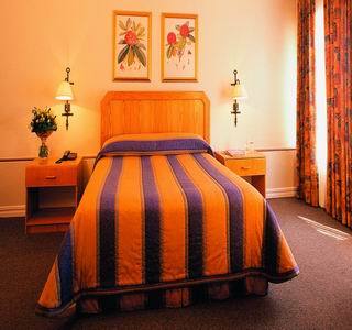 Sentinel Executive Apartment Hotel Pretoria Exterior photo